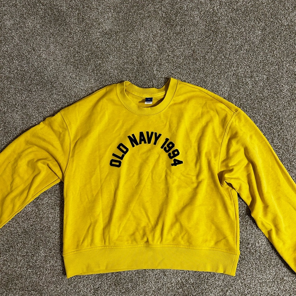 Old navy sweatshirt